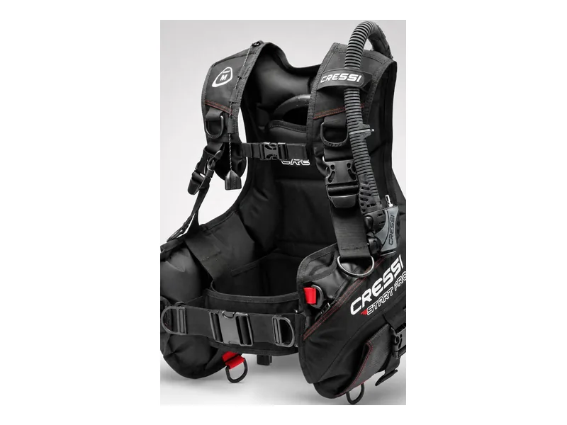 Black Cressi buoyancy control device available for BPDC guests