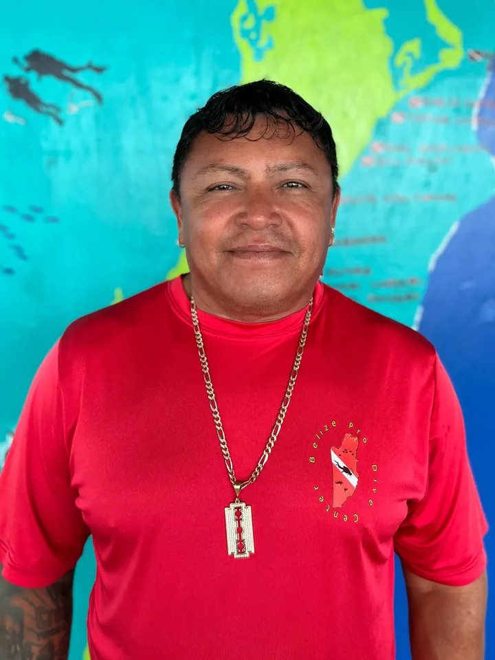 Emeliano "Junior" Rivero, Owner / Master Scuba Diver Trainer
