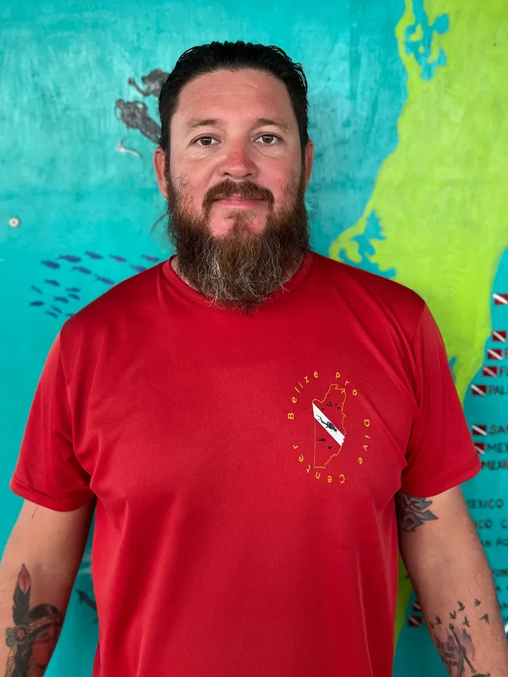 Luis Mu&ntilde;oz, Open Water Scuba Instructor